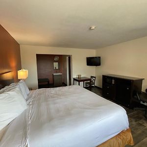 Tourist Inn